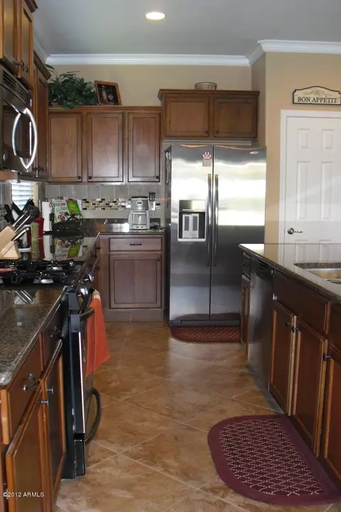 3074 E Maplewood St, Gilbert, AZ 85297 photo 12