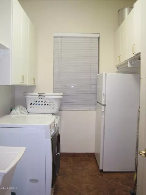 4325 E Sleighbell Dr, Gilbert, AZ 85297 photo 10