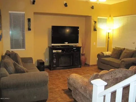 4325 E Sleighbell Dr, Gilbert, AZ 85297 photo 7