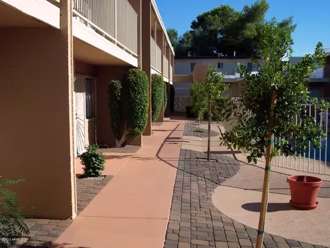 6528 N 17th Ave, Phoenix, AZ 85015 photo 5
