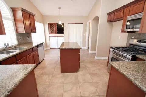 3808 E Nighthawk Way, Phoenix, AZ 85048 photo 4