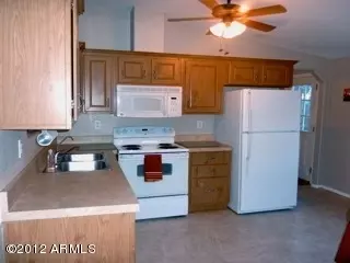 1641 S 79th Pl, Mesa, AZ 85209 photo 2