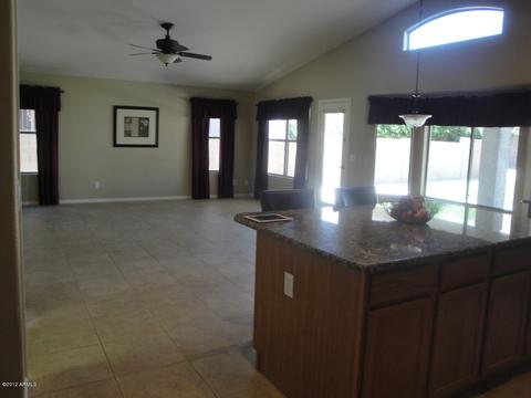 890 E Betsy Ln, Gilbert, AZ 85296 photo 6