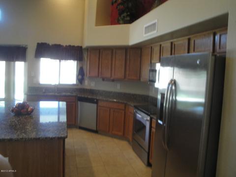 890 E Betsy Ln, Gilbert, AZ 85296 photo 5
