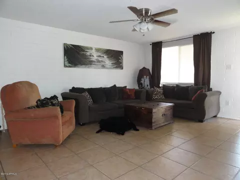 3619 E Ludlow Dr, Phoenix, AZ 85032 photo 2