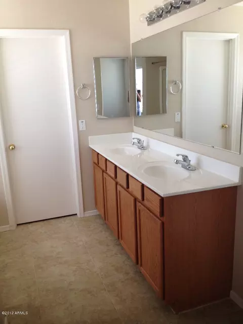 1720 E Beautiful Ln, Phoenix, AZ 85042 photo 7
