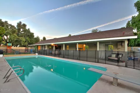 120 E Glenn Dr, Phoenix, AZ 85020 photo 6