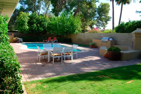 5202 N 34th Pl, Phoenix, AZ 85018 photo 15