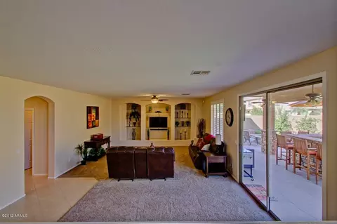 148 E Frances Ln, Gilbert, AZ 85295 photo 14
