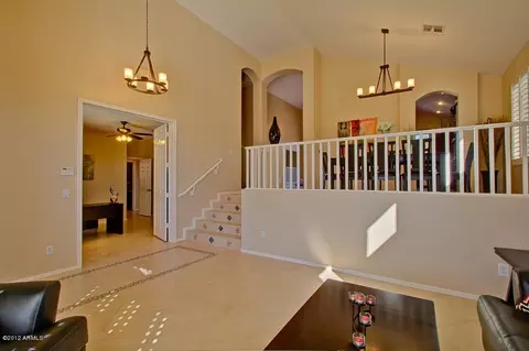 148 E Frances Ln, Gilbert, AZ 85295 photo 6