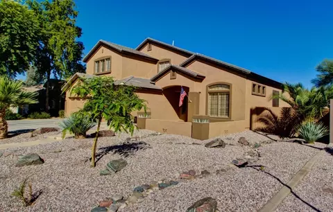 148 E Frances Ln, Gilbert, AZ 85295 photo 3