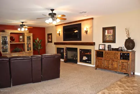 2463 E Ficus Way, Gilbert, AZ 85298 photo 4