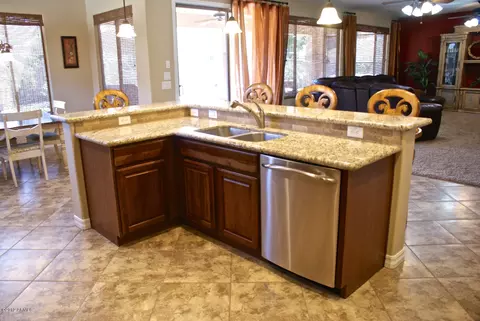 2463 E Ficus Way, Gilbert, AZ 85298 photo 8