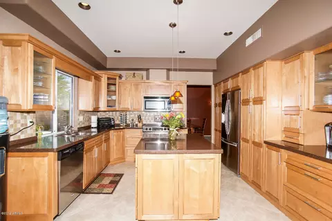 2102 E Indigo Brush Rd, Phoenix, AZ 85048 photo 9