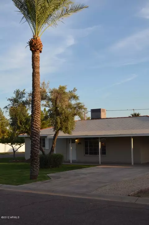 235 E Butler Dr, Phoenix, AZ 85020 photo 2