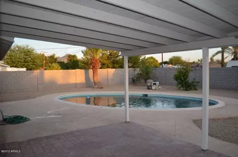235 E Butler Dr, Phoenix, AZ 85020 photo 5