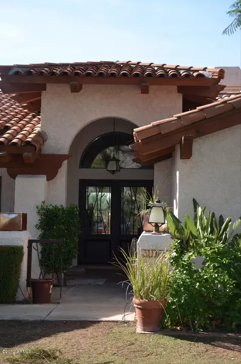 3163 E Berridge Ln, Phoenix, AZ 85016 photo 5