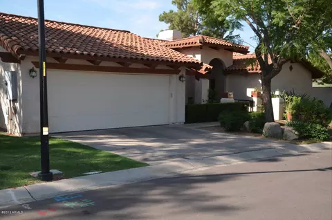 3163 E Berridge Ln, Phoenix, AZ 85016 photo 3