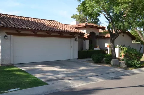 3163 E Berridge Ln, Phoenix, AZ 85016 photo 6