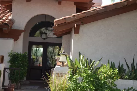 3163 E Berridge Ln, Phoenix, AZ 85016 photo 4