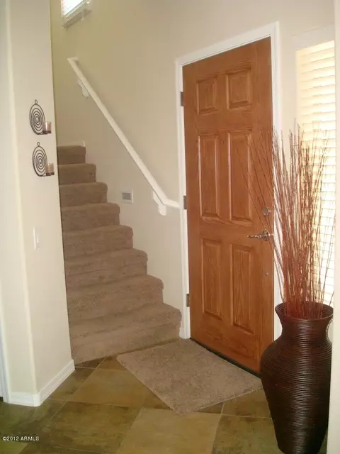 3972 E Cat Balue Dr, Phoenix, AZ 85050 photo 5