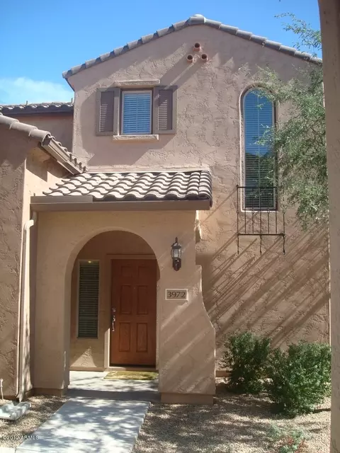 3972 E Cat Balue Dr, Phoenix, AZ 85050 photo 1