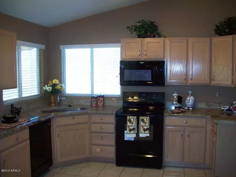 38228 N 3rd St, Phoenix, AZ 85086 photo 2
