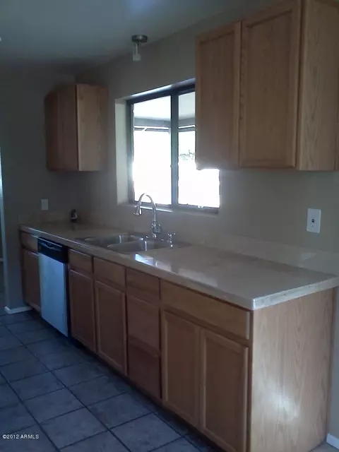 3041 Earll Dr, Phoenix, AZ 85016 photo 5