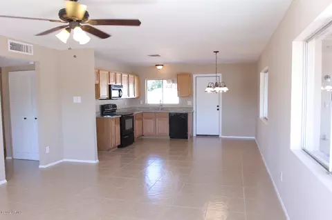 2330 E Sylvia St, Phoenix, AZ 85022 photo 4