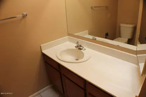 4159 E Huntington Dr, Phoenix, AZ 85040 photo 10
