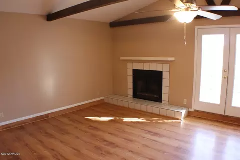4159 E Huntington Dr, Phoenix, AZ 85040 photo 3