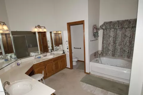 152 E Greentree Dr, Tempe, AZ 85284 photo 13