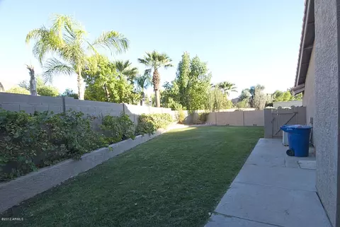 152 E Greentree Dr, Tempe, AZ 85284 photo 5