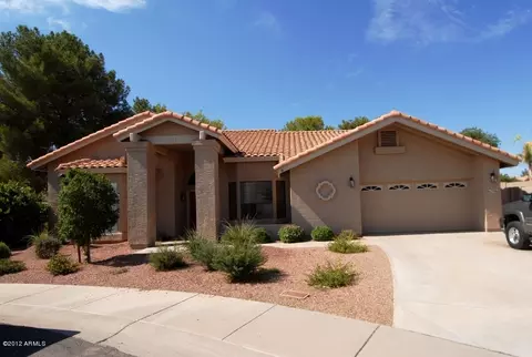 152 E Greentree Dr, Tempe, AZ 85284 photo 1