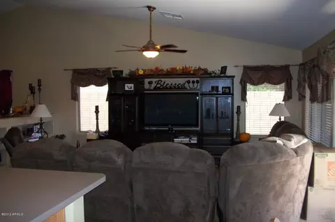 8629 E Olla Ave, Mesa, AZ 85212 photo 3