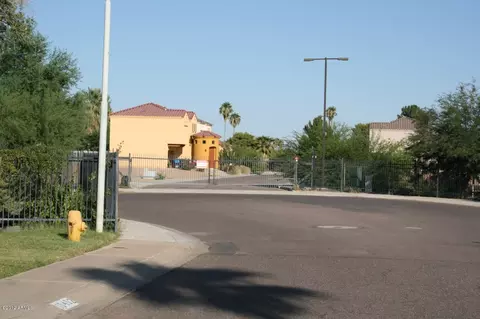 10412 W Devonshire Ave, Phoenix, AZ 85037 photo 5