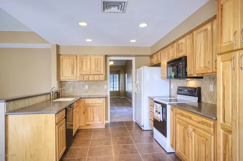 1035 N Seton --, Mesa, AZ 85205 photo 4