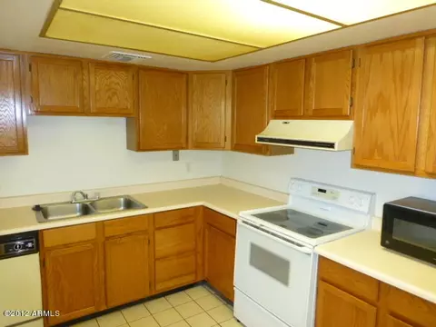 4201 E Camelback Rd #58, Phoenix, AZ 85018 photo 15