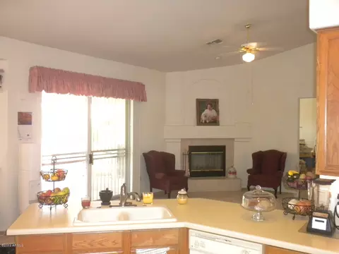 951 E Kramer St, Mesa, AZ 85203 photo 5