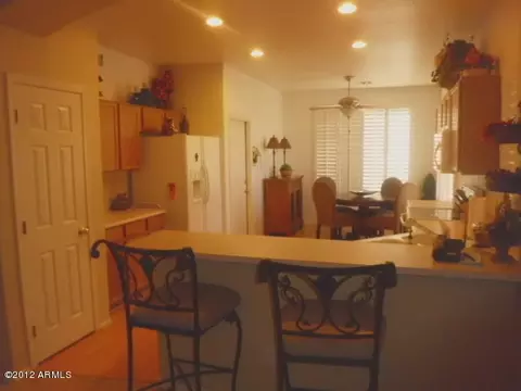 5726 E Grove Cir, Mesa, AZ 85206 photo 4