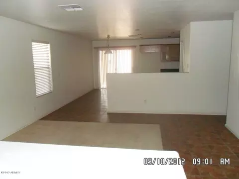 112 E Gwen St, Phoenix, AZ 85042 photo 4
