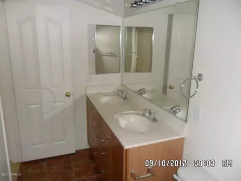 112 E Gwen St, Phoenix, AZ 85042 photo 8
