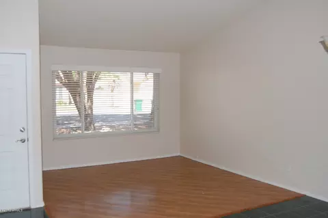 5325 Elena Ave, Mesa, AZ 85206 photo 2