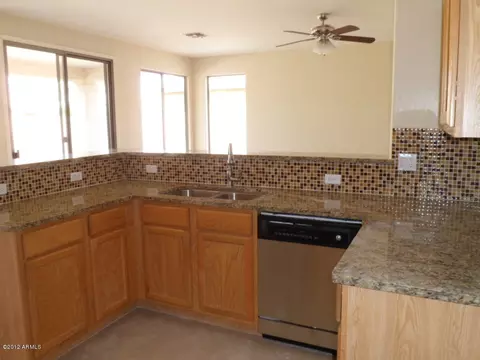 2522 S Martingale Rd, Gilbert, AZ 85295 photo 13