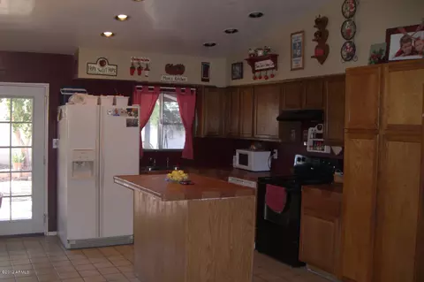 8037 E Idaho Ave, Mesa, AZ 85209 photo 3