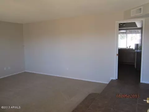3434 E Laurel Ln, Phoenix, AZ 85028 photo 8
