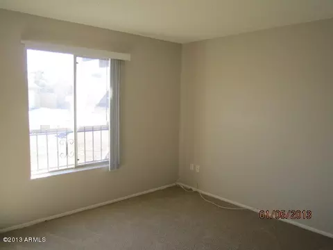3434 E Laurel Ln, Phoenix, AZ 85028 photo 3