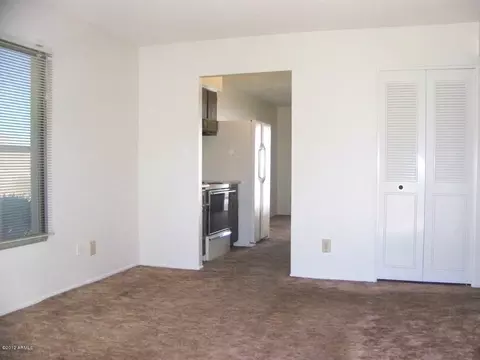721 E Vaughn Dr, Tempe, AZ 85283 photo 3