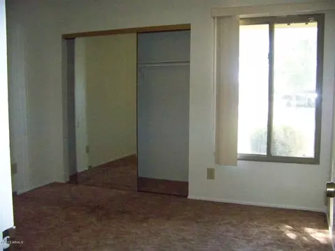 721 E Vaughn Dr, Tempe, AZ 85283 photo 4