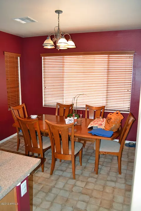 4253 E Baylor Ln, Gilbert, AZ 85296 photo 2